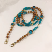 Load image into Gallery viewer, Mask Chains - Wood